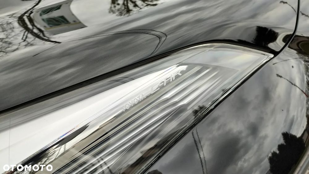 Toyota C-HR Style Selection - 14