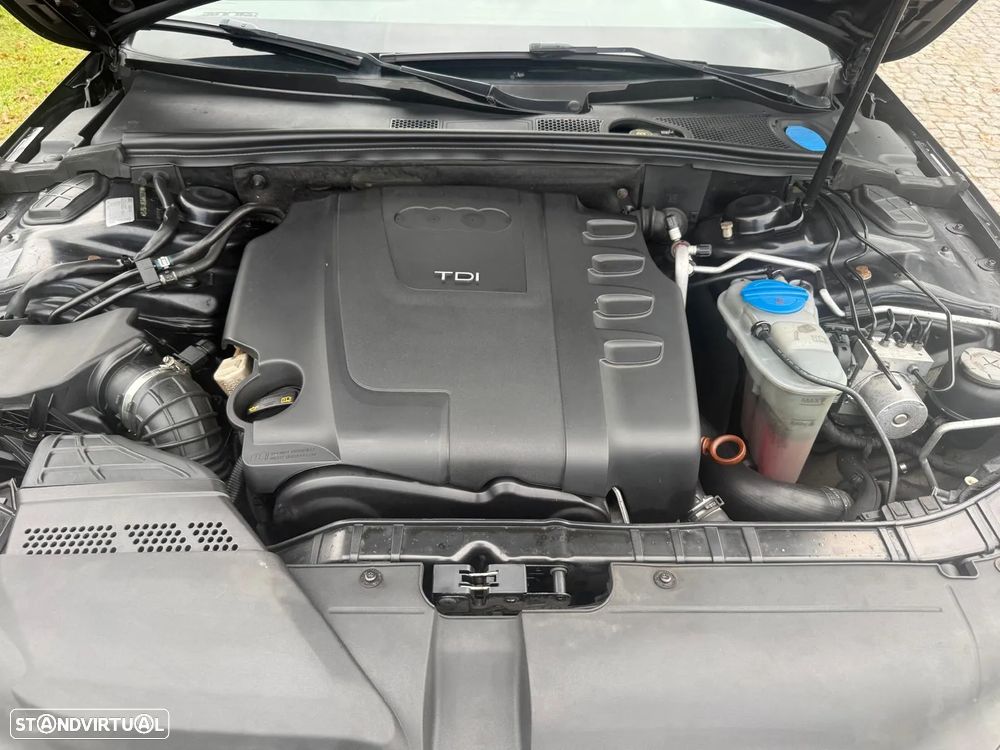 Audi A4 Avant 2.0 TDI Business Line Sport - 28