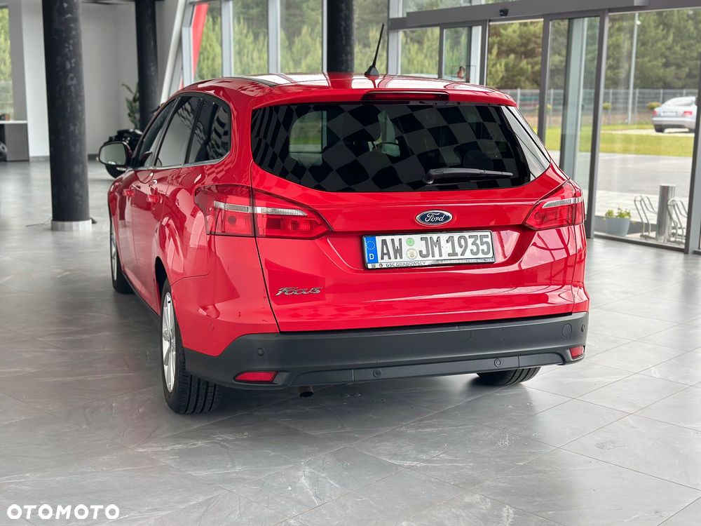 Ford Focus SW - 10