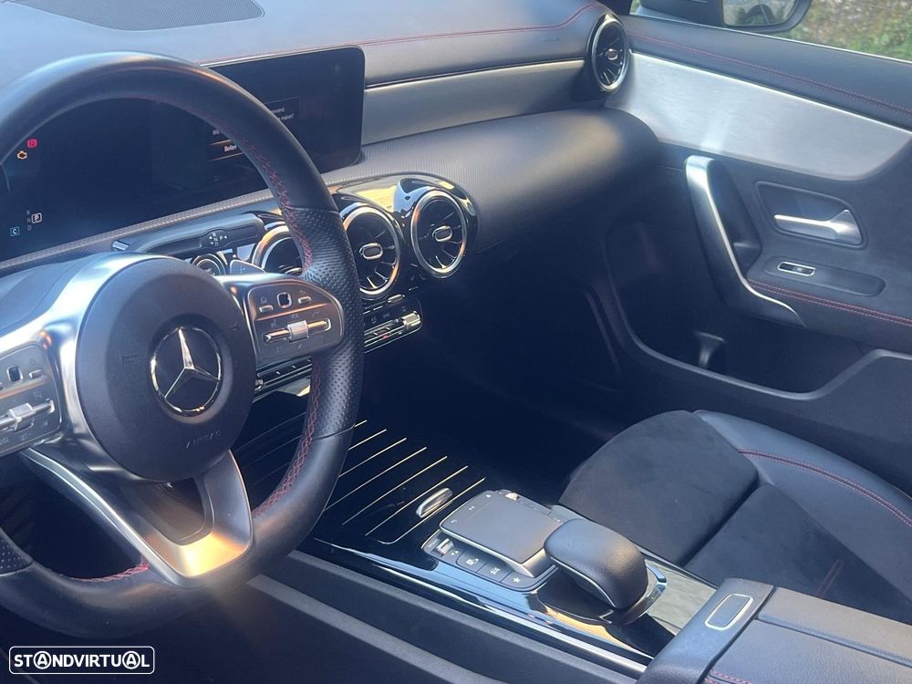 Mercedes-Benz CLA 180 d Shooting Brake AMG Line Aut. - 4