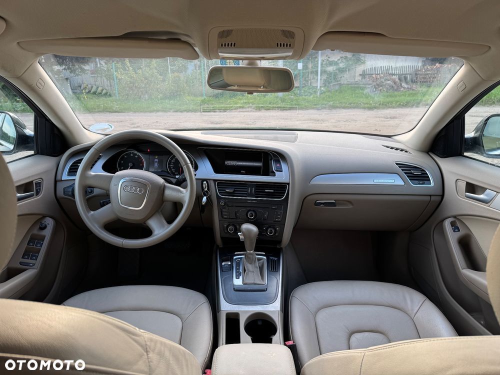 Audi A4 ver-3-2-fsi-quattro-tiptronic-attraction - 18