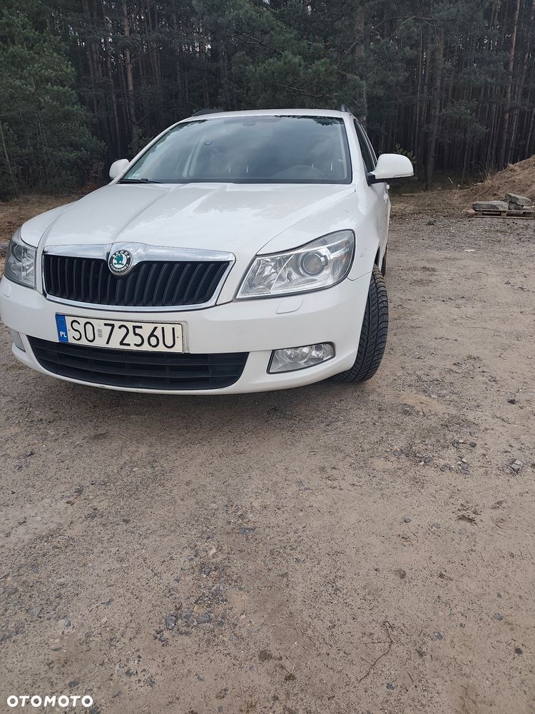 Skoda Octavia 2.0 TDI DPF Elegance - 17