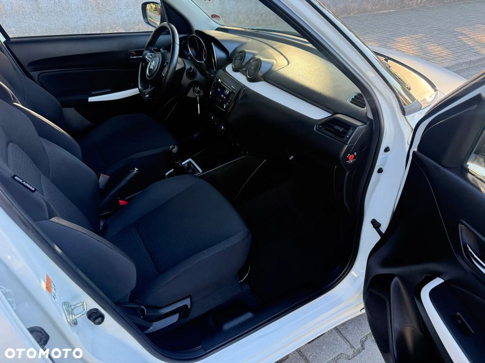 Suzuki Swift 1.2 Dualjet Club - 7