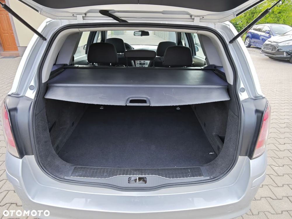 Opel Astra 1.6 Catch me - 23
