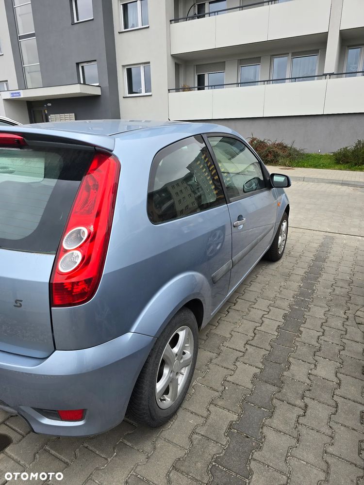 Ford Fiesta 1.6 Sport - 4