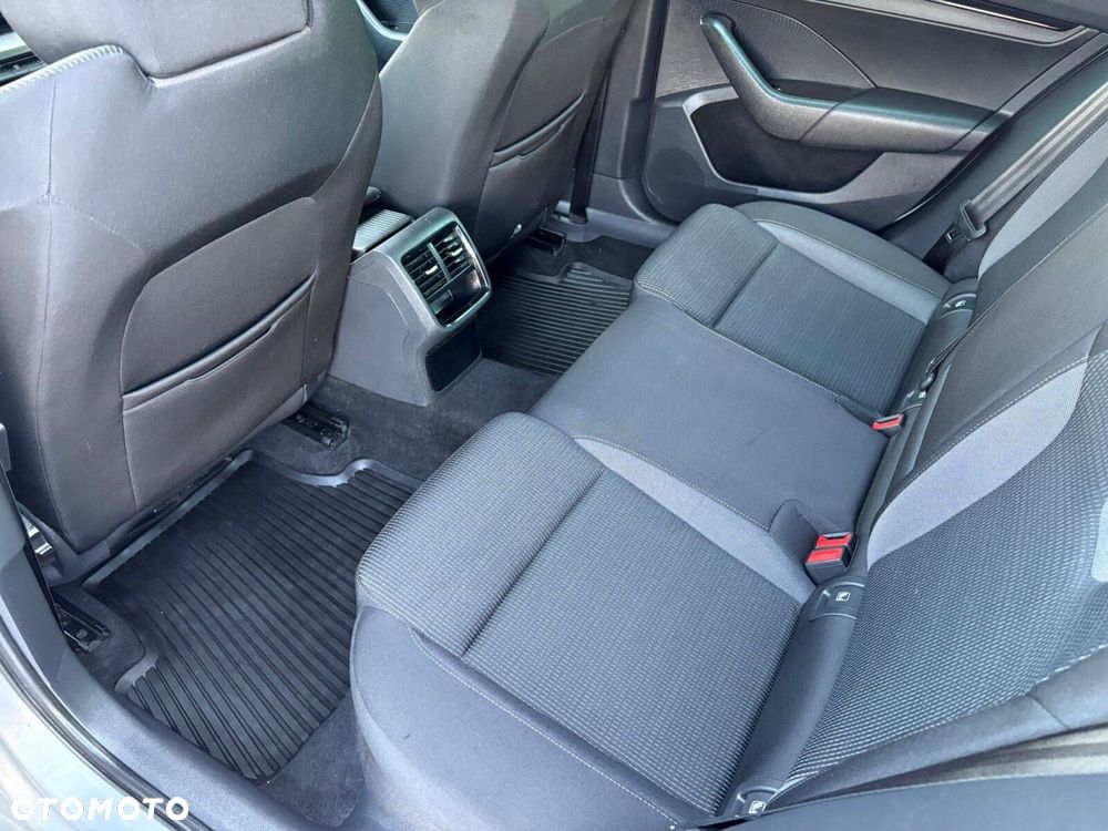 Skoda Octavia 1.5 TSI ACT Ambition - 11