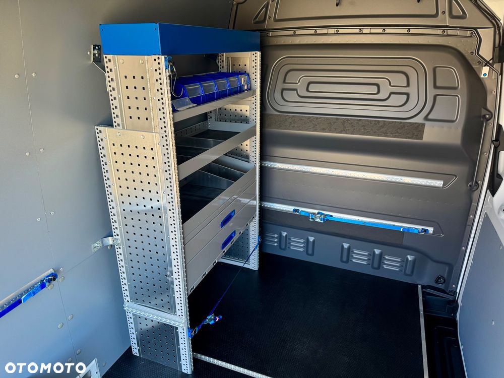 Mercedes-Benz Sprinter 317 Furgon Standard L2H2 - 21