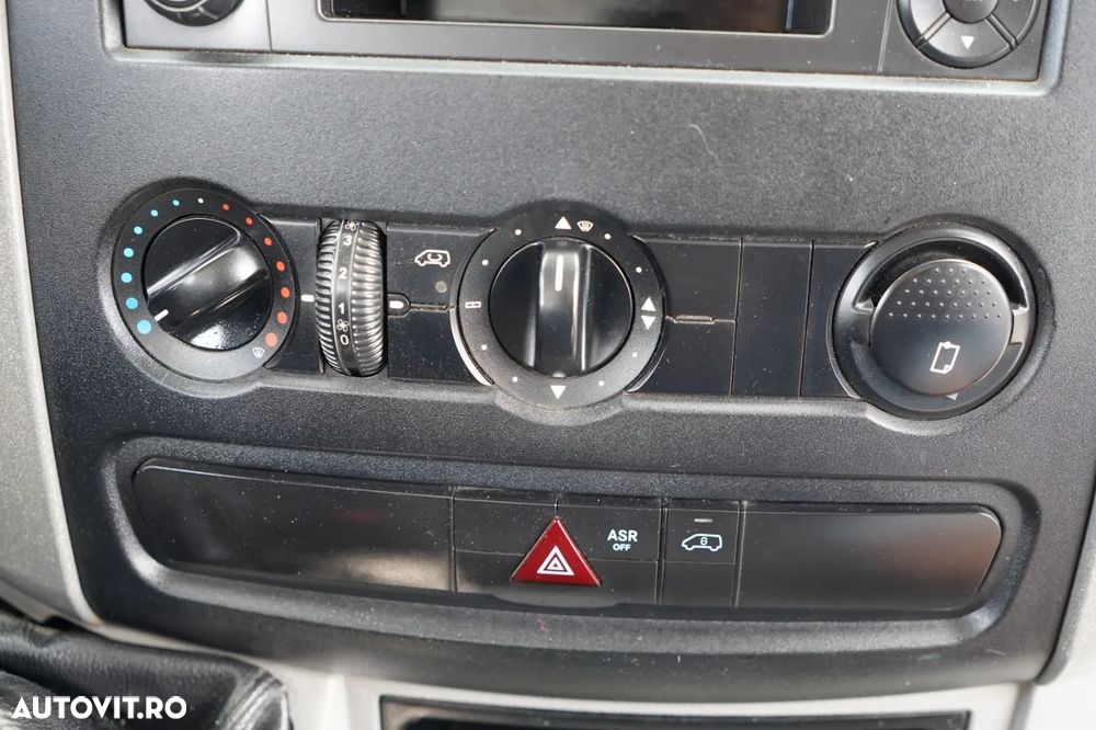 Mercedes-Benz SPRINTER 516 CDI / BASCULĂ DIN OȚEL - 3,5 M / CAMION BASCULĂ DIN OȚEL - 7 LOCURI / DOUĂ LOCURI / MANUALĂ / IMPORTATĂ - 32