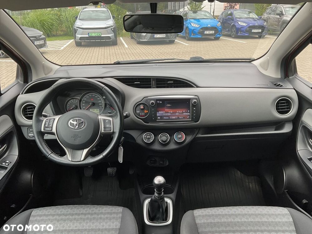 Toyota Yaris - 5