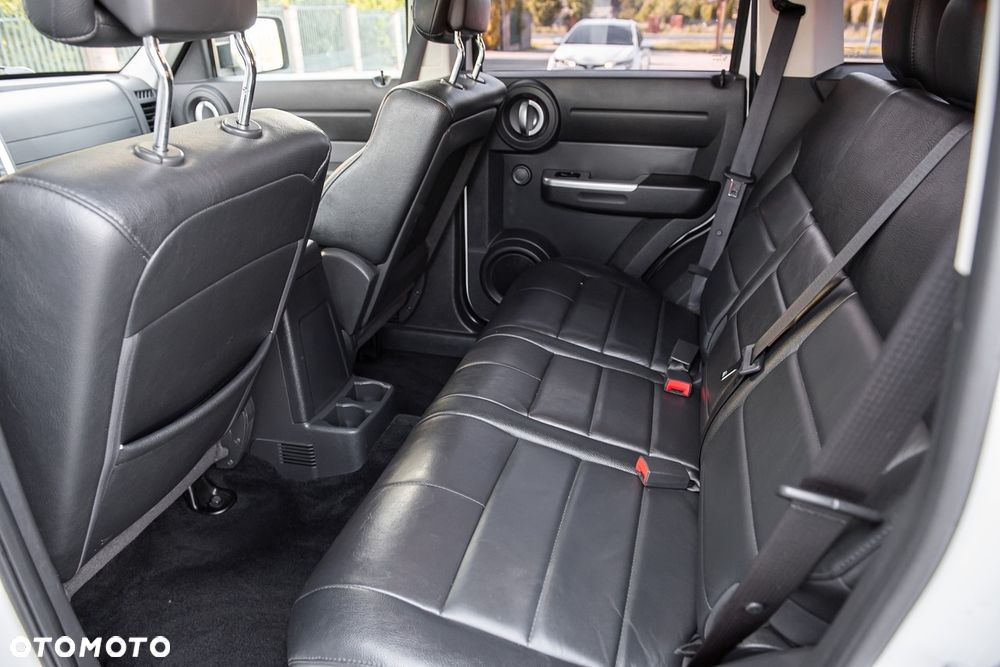 Dodge Nitro 4.0 Automatik R/T - 25