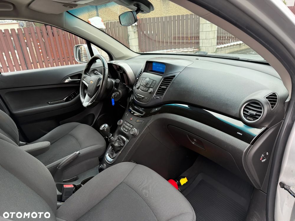 Chevrolet Orlando 2.0 LT - 23