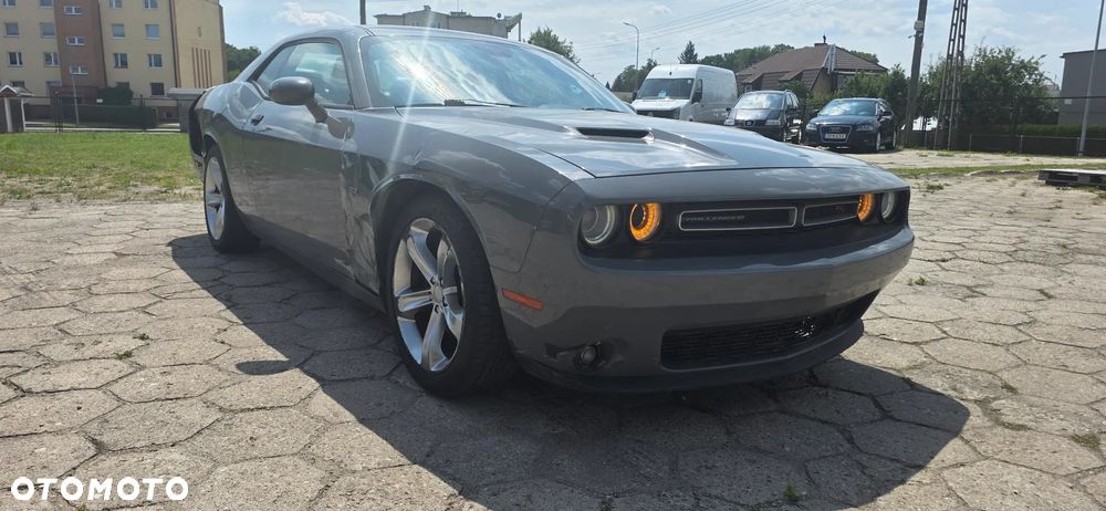 Dodge Challenger Automatik R/T Plus - 2