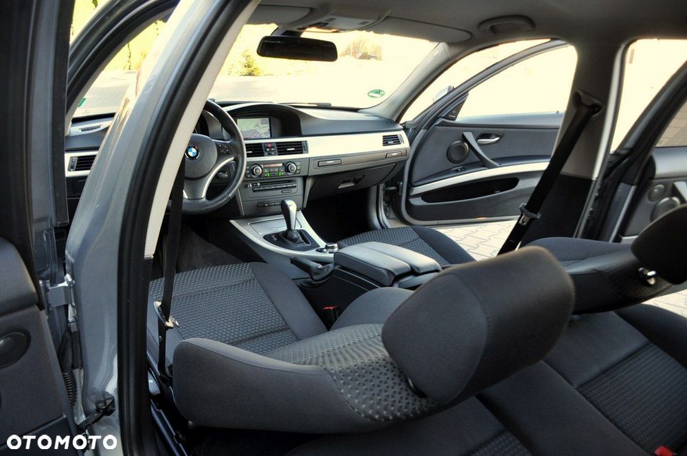 BMW Seria 3 - 28