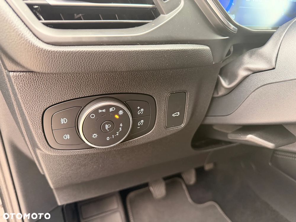Ford Focus 1.5 EcoBlue Titanium X - 28