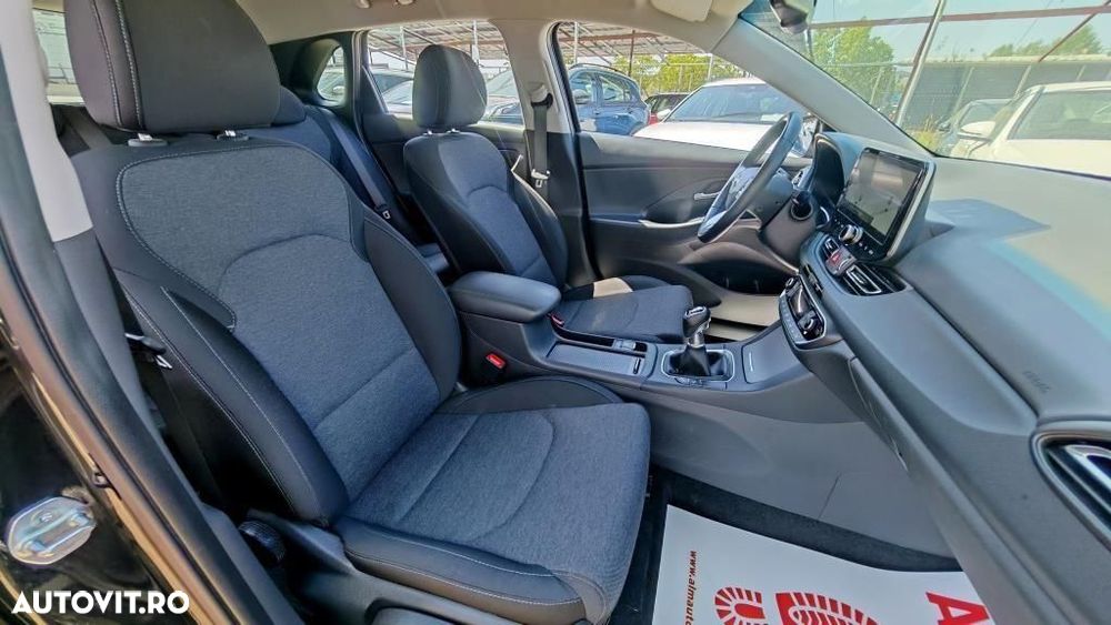 Hyundai i30 - 12