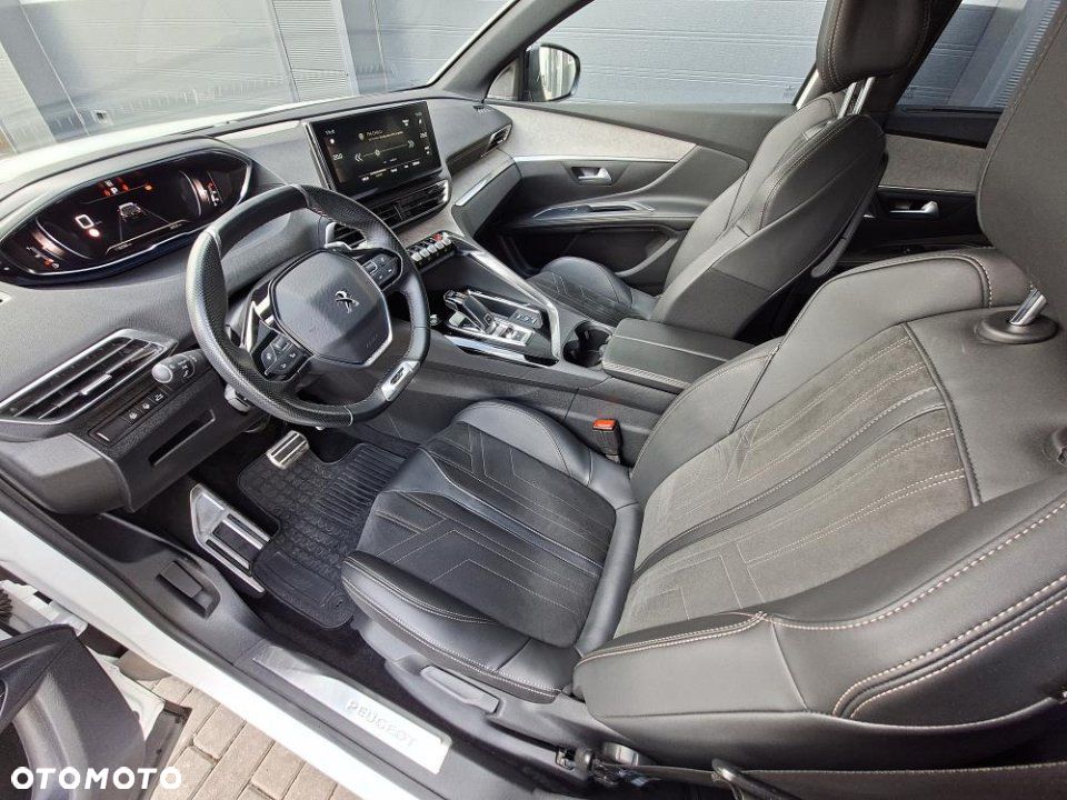 Peugeot 5008 - 12
