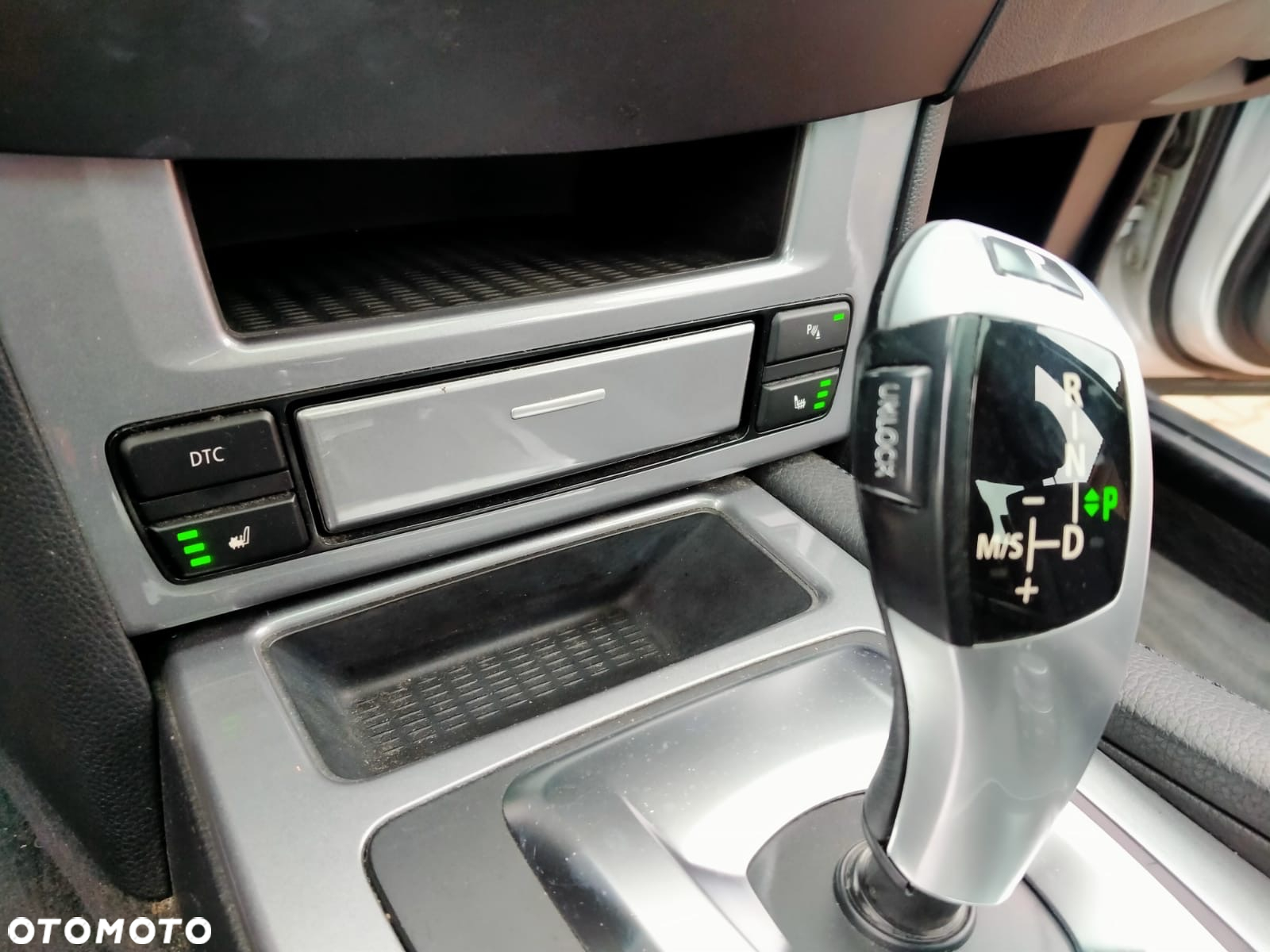 BMW Seria 5 525d - 12