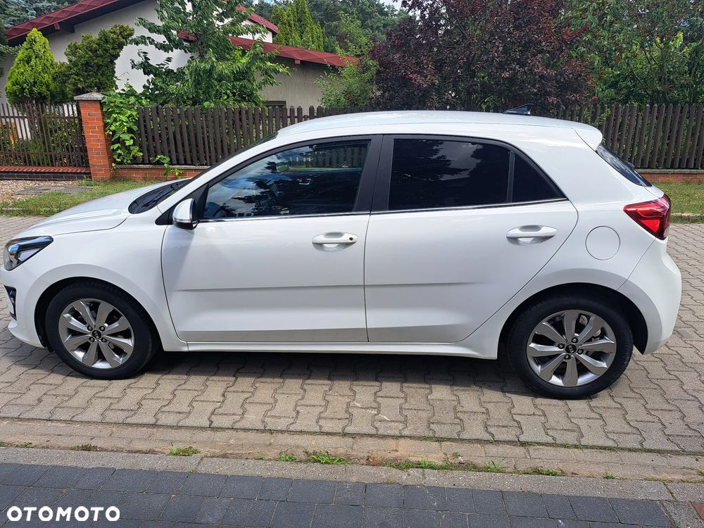 Kia Rio 1.2 L Business Line - 17
