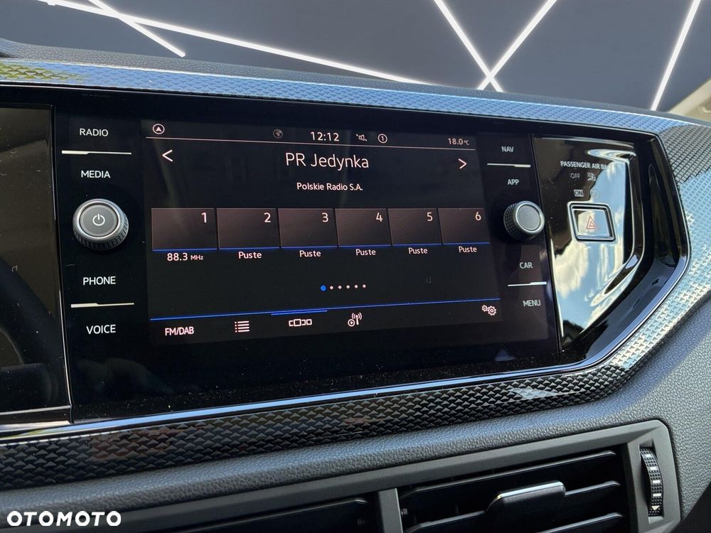 Volkswagen Polo - 18