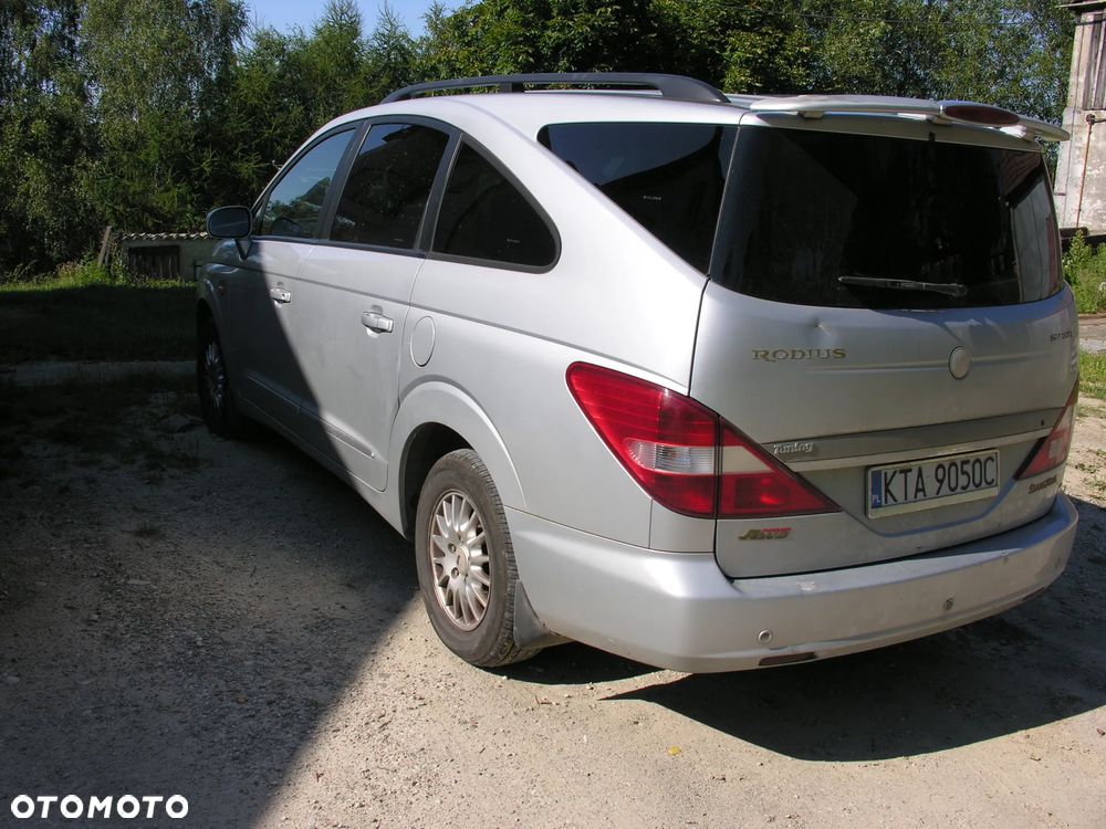 SsangYong/KGM Rodius 270 Xdi Elite - 2