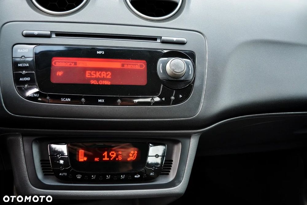 Seat Ibiza 1.4 16V Passion - 7