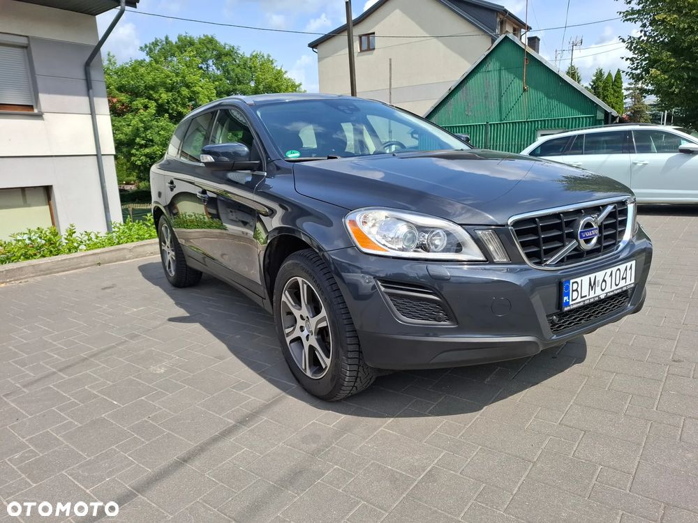 Volvo XC 60 DRIVe Momentum - 9