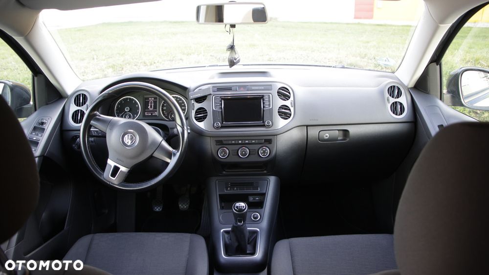 Volkswagen Tiguan - 22