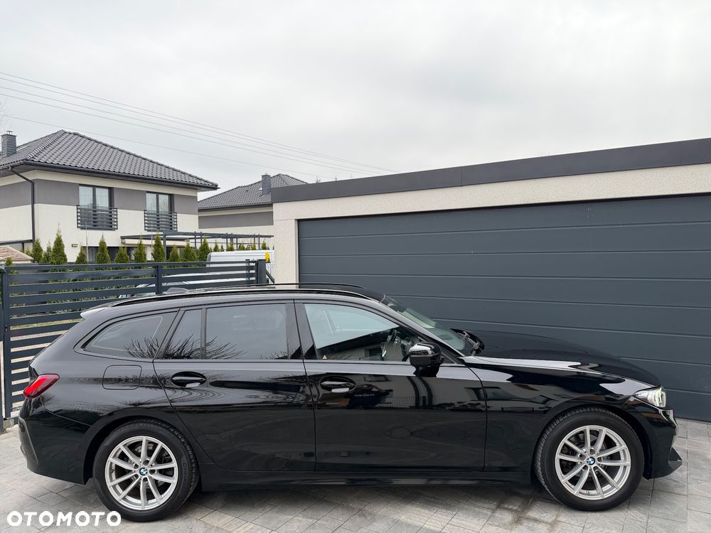 BMW Seria 3 316d MHEV Sport Line - 16