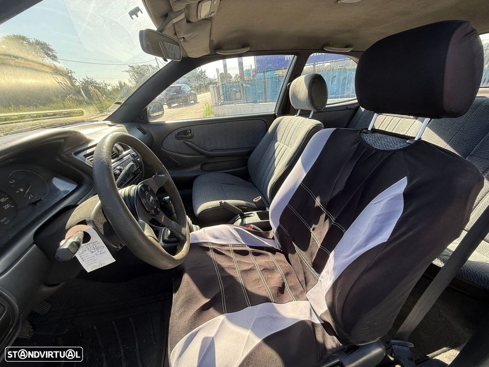 Toyota Corolla - 10