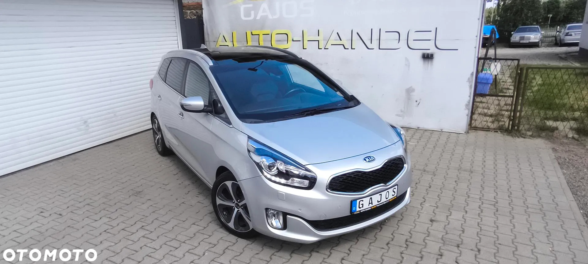 Kia Carens 1.7 CRDi XL 7os - 26