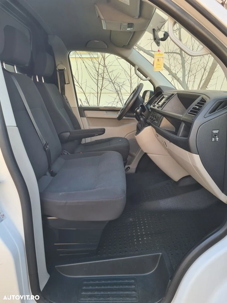 Volkswagen Transporter - 10