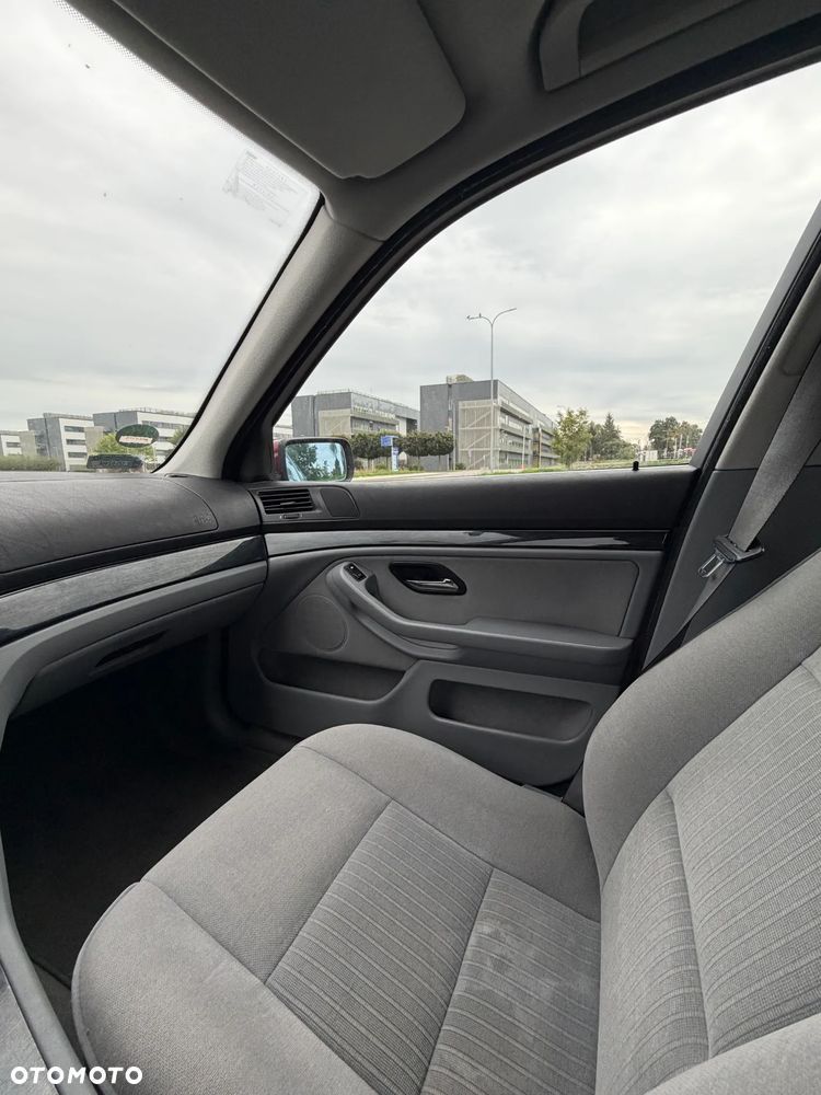 BMW Seria 5 - 27