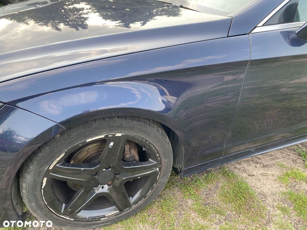 MERCEDES cls 218 lift blotnik lewy kolor 890 igla - 1