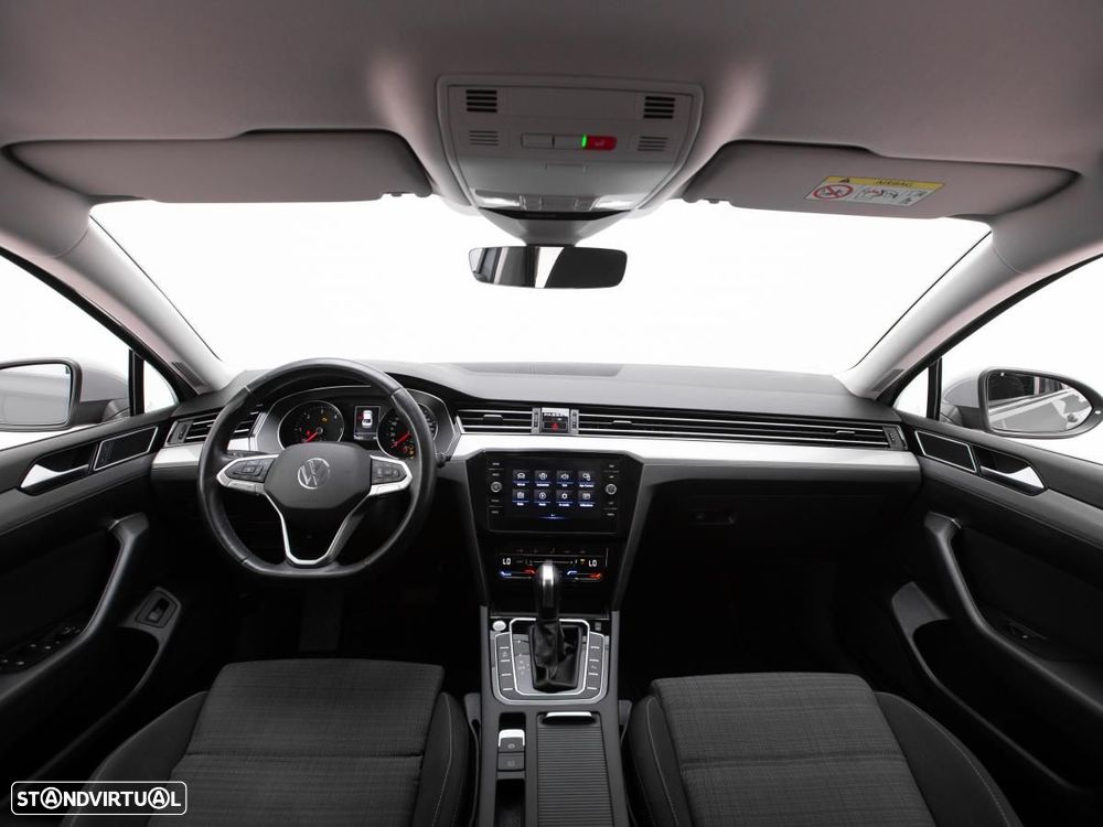 VW Passat 2.0 TDI Business DSG - 7