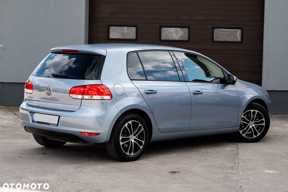 Volkswagen Golf 1.6 Comfortline - 14