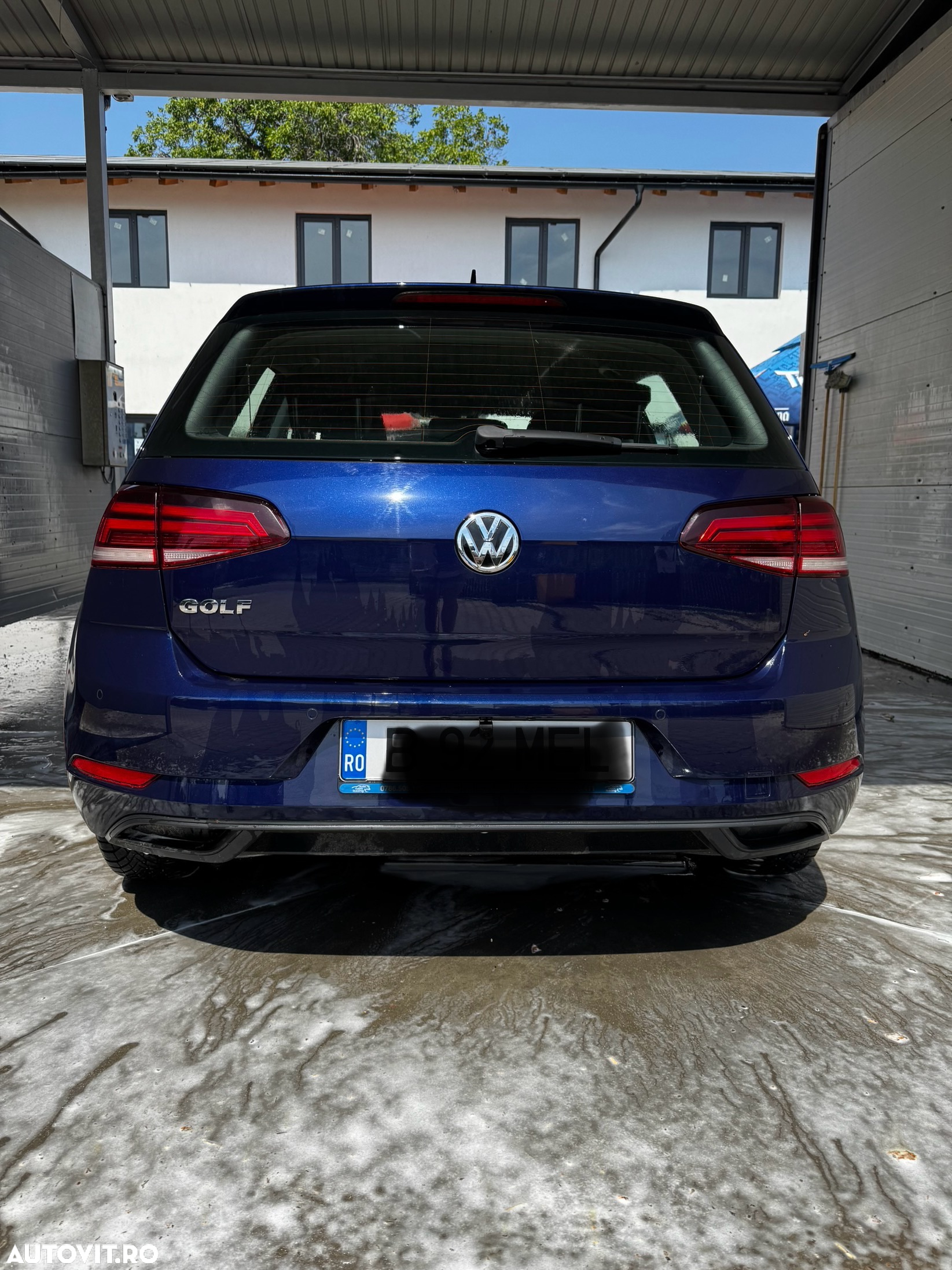Volkswagen Golf 1.0 TSI Trendline - 2