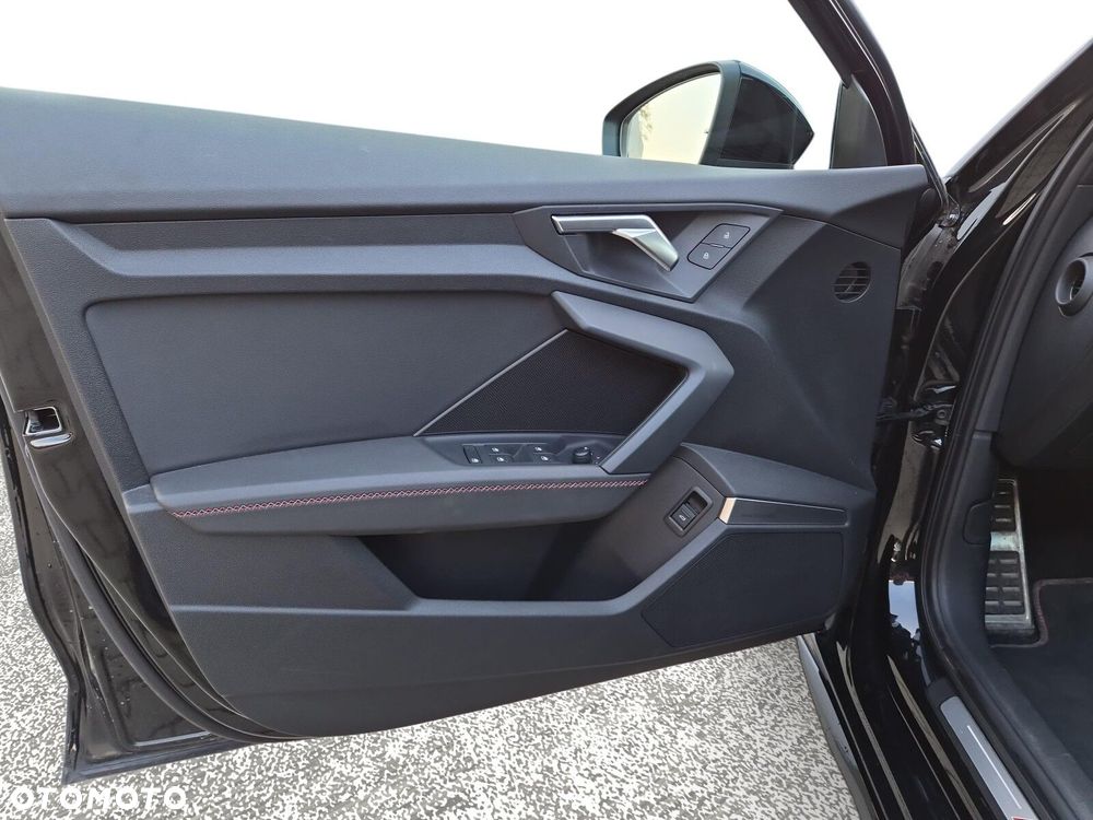 Audi A3 Sportback - 13