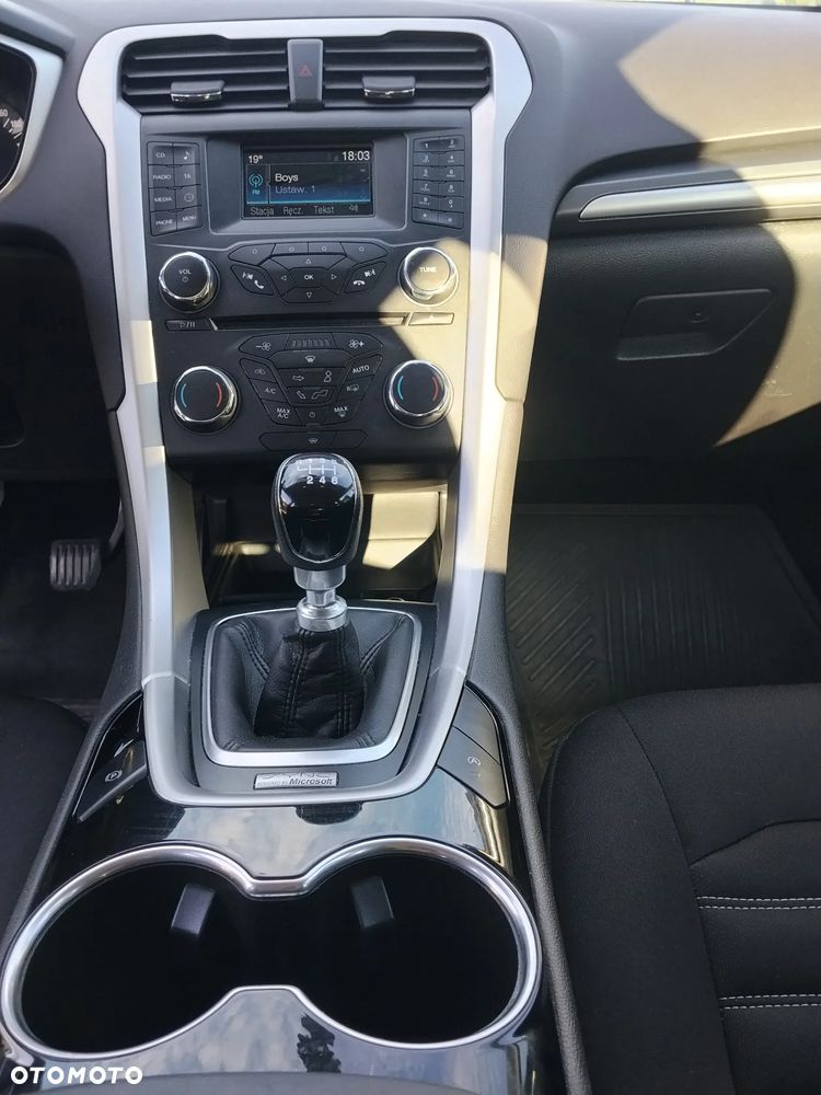 Ford Mondeo 1.5 EcoBoost Ambiente Plus - 10