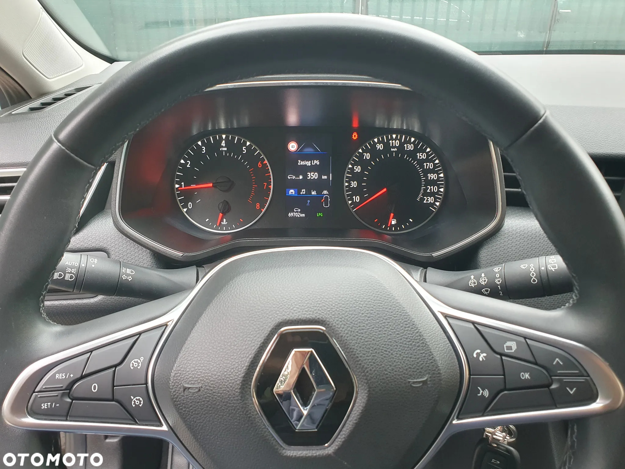 Renault Clio - 9