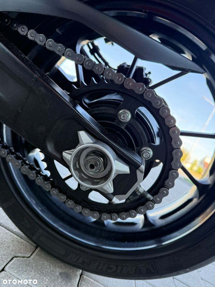 Yamaha MT - 10