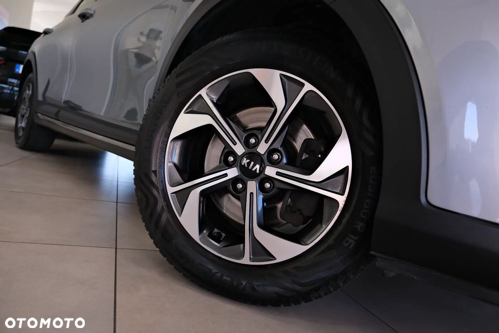 Kia XCeed 1.6 CRDi SCR L - 7