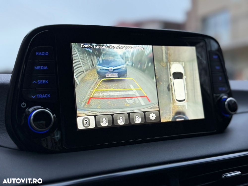 Hyundai Tucson 2.0 CRDI 4WD 8AT Luxury - 36