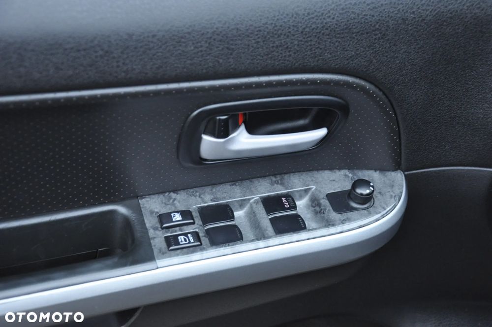 Suzuki Grand Vitara 1.9 DDiS X30 DPF - 17