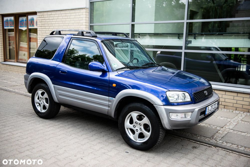 Toyota RAV4 - 11