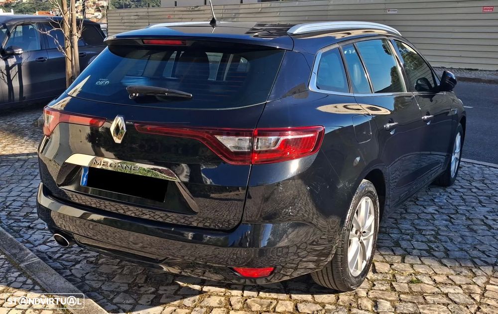 Renault Mégane Sport Tourer 1.5 dCi Dynamique S SS — fotografia 6