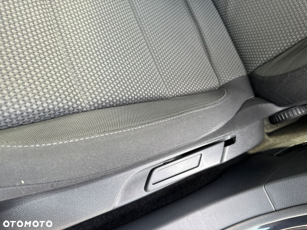 Volkswagen Golf VI 1.4 TSI Comfortline - 23