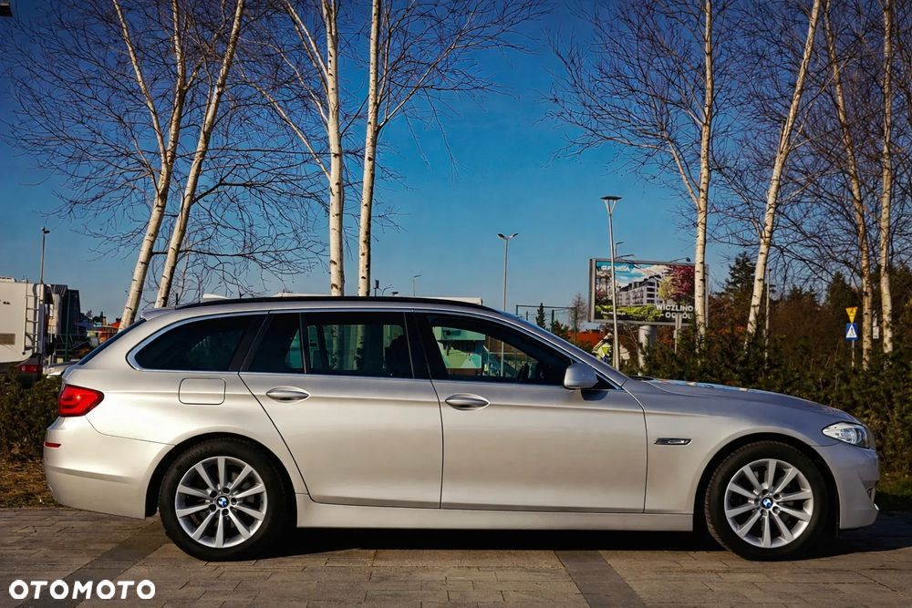 BMW Seria 5 525d Sport-Aut - 5