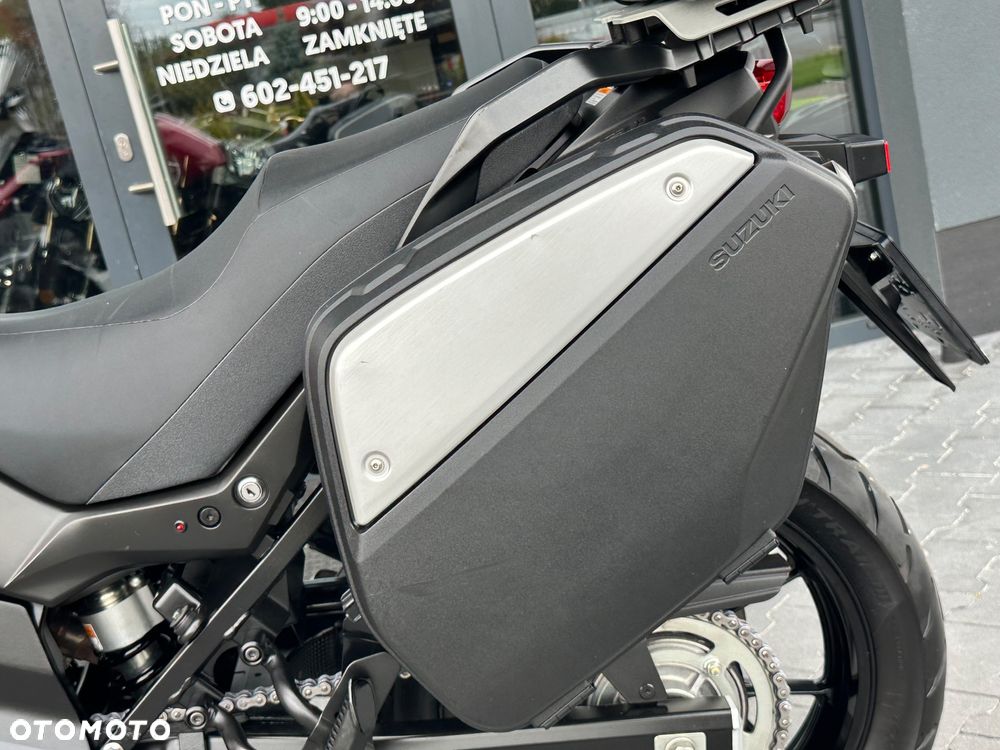 Suzuki V-STROM - 33