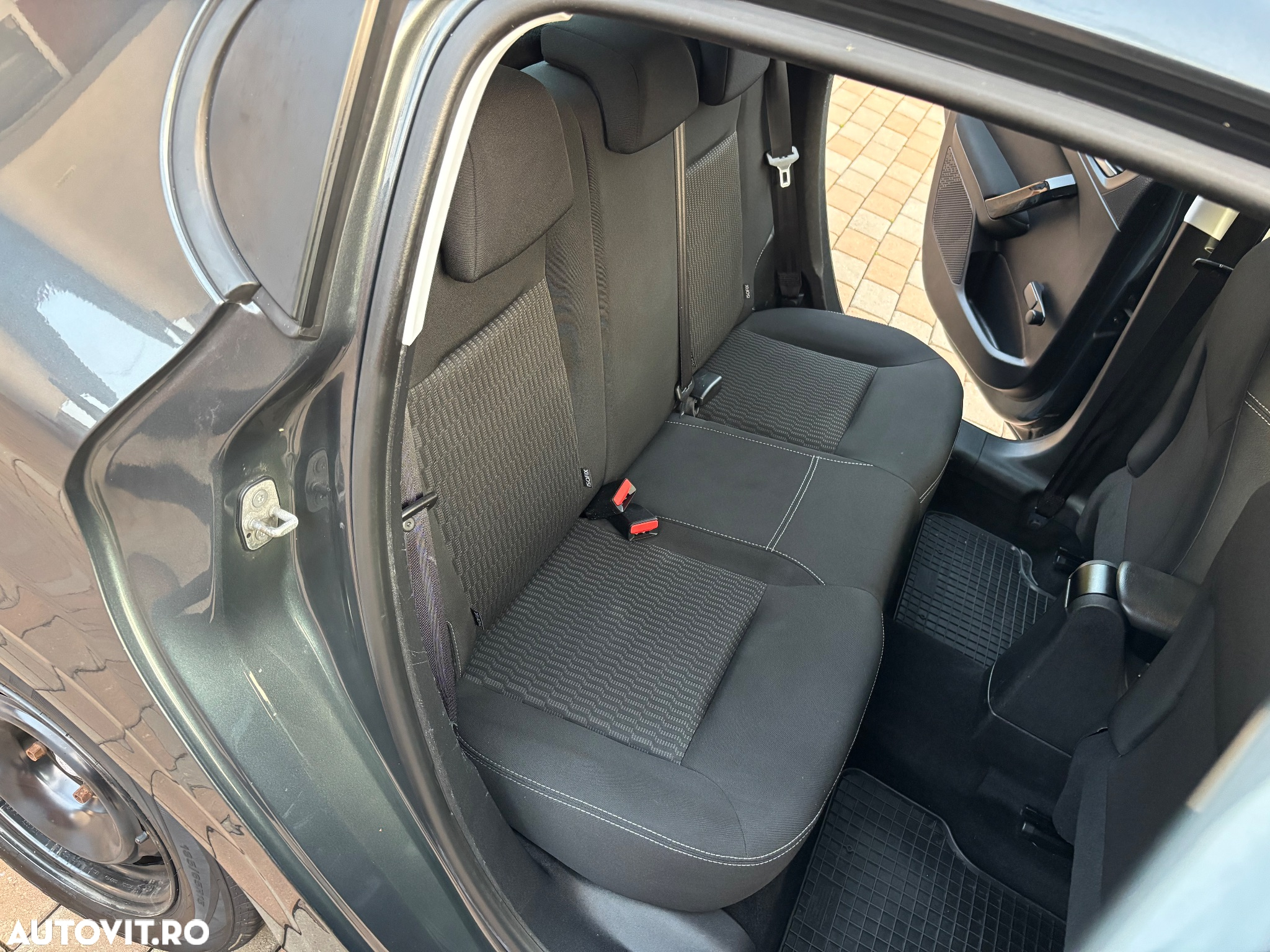 Peugeot 208 1.2 L PureTech Allure - 14