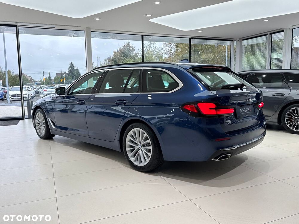 BMW Seria 5 530e Luxury Line - 3